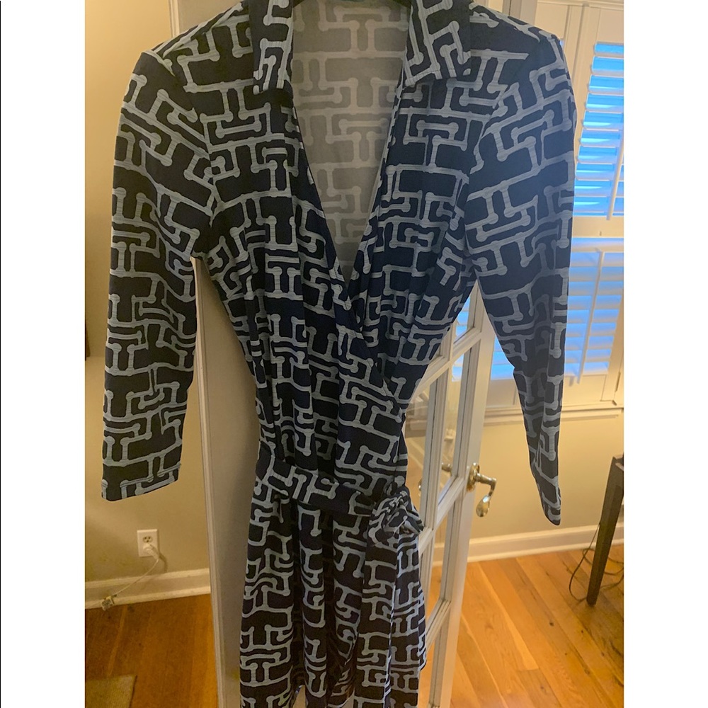 J. McLaughlin Lila wrap dress. Size S